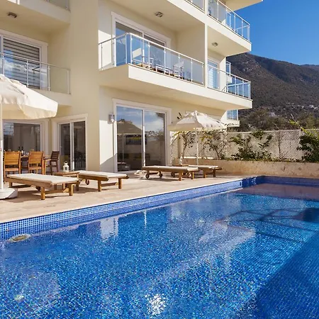 Sunninghill Apartament *